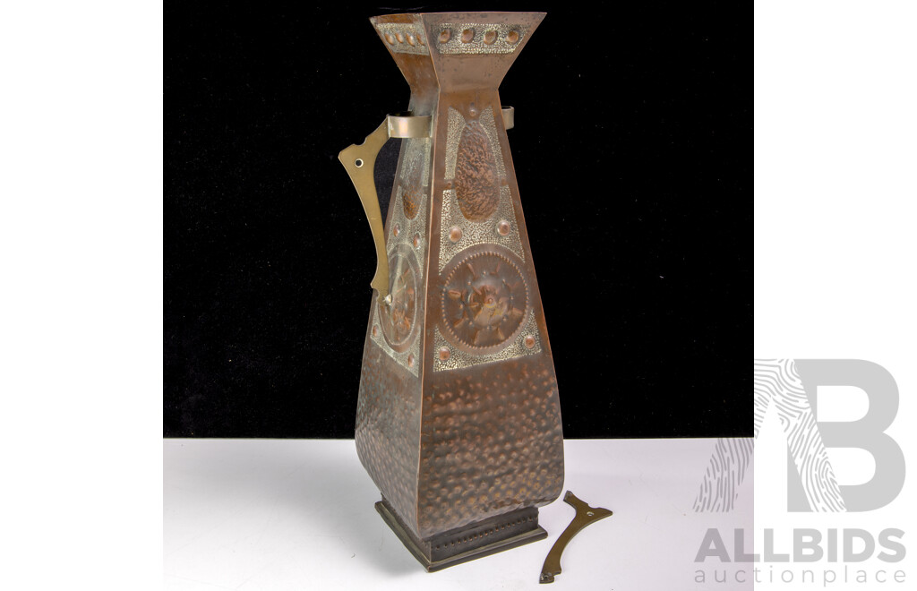 Antique Dutch Arts and Crafts Copper Vase with Hand Hammered Finish