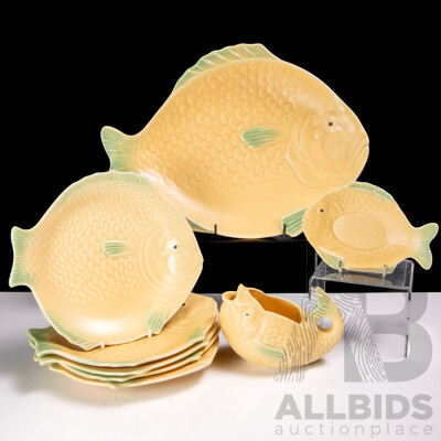 Vintage Eight Piece Shorter & Sons Fish Service Including Jug