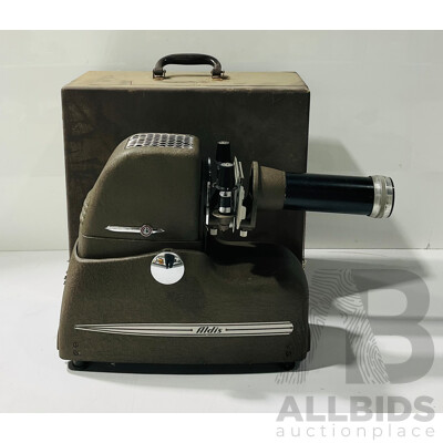 Vintage Aldis Slide Projector in Hard Carry Case