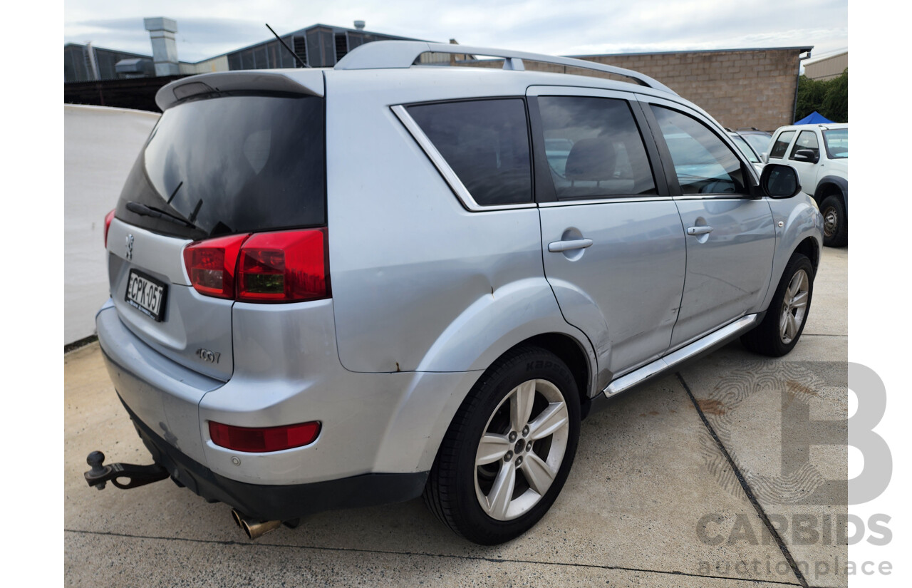 10/2013 Peugeot 4007 SV (7 Seat)  4d Wagon Silver 2.2L