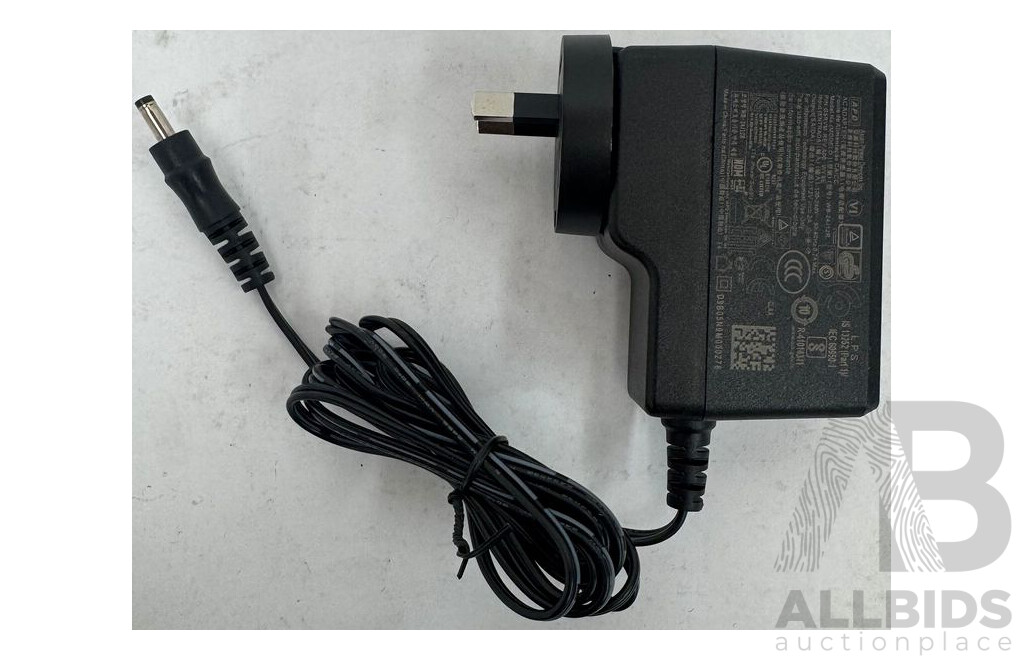 Laptop AC Adaptor 12V 2A Asian Power Devices - Lot of 11