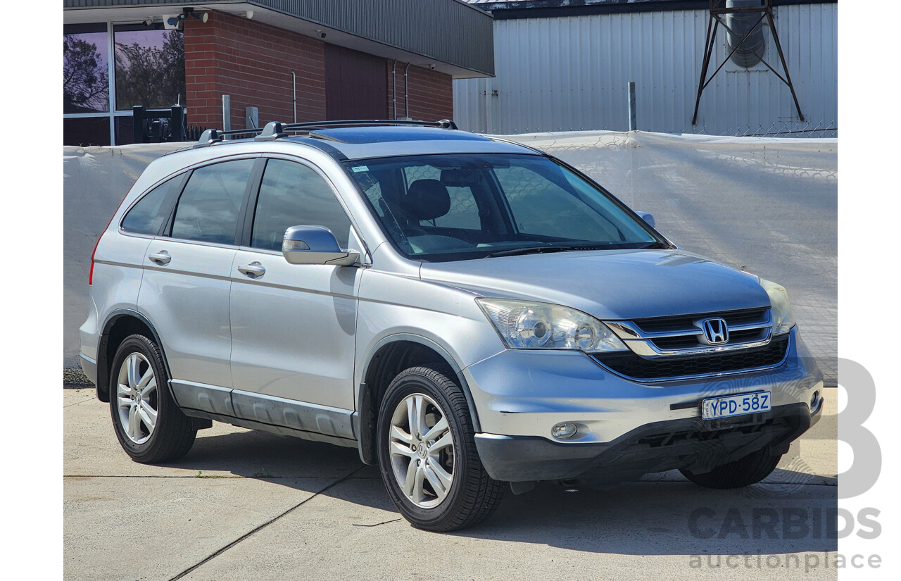 11/2011 Honda CRV (4x4) Luxury MY11 4d Wagon Silver 2.4L