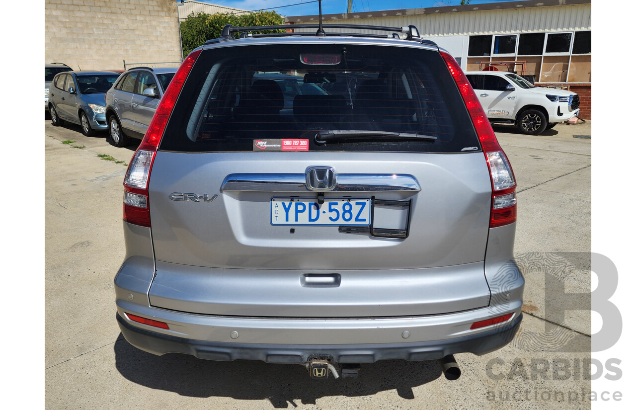 11/2011 Honda CRV (4x4) Luxury MY11 4d Wagon Silver 2.4L