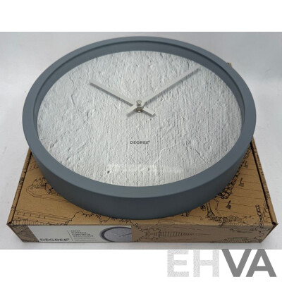 Degree 30cm Wall Clocks and Anna Gare Wall Clock - Lot of 7