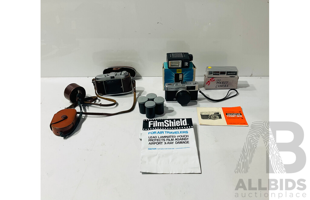 Collection of Vintage Cameras and Camera Gears Including Olympus Trip 35, Kodak Ketina in and More