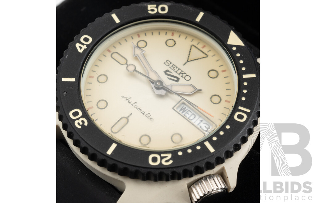 Seiko 38mm 5 Sports, Model SRPG71K1