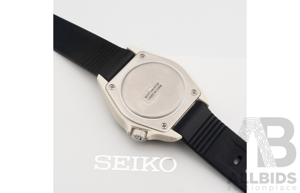 Seiko 38mm 5 Sports, Model SRPG71K1