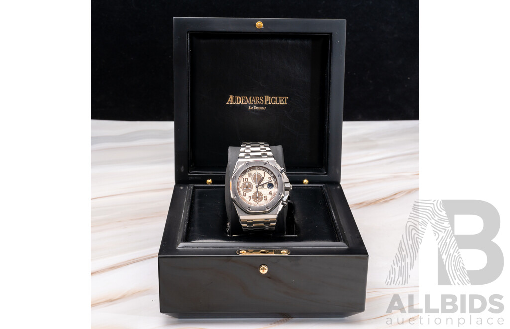 Audemars 42mm Piguet Offshore Safari, Model 26470ST.OO.A801CR.01