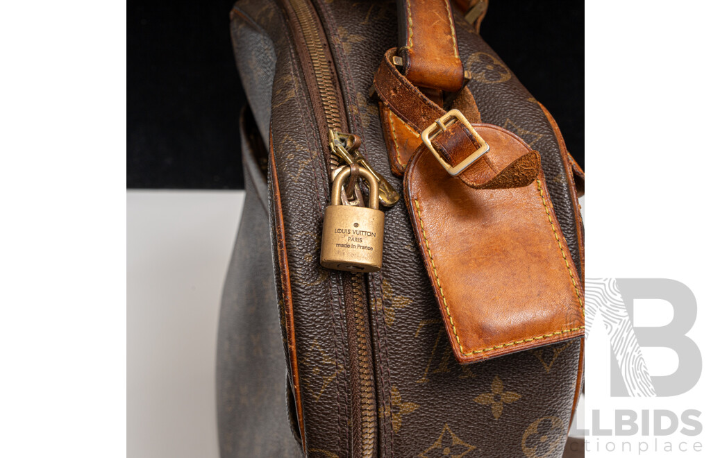 Louis Vuitton Packall Leather Travel Bag, BA1010 11/2000 France