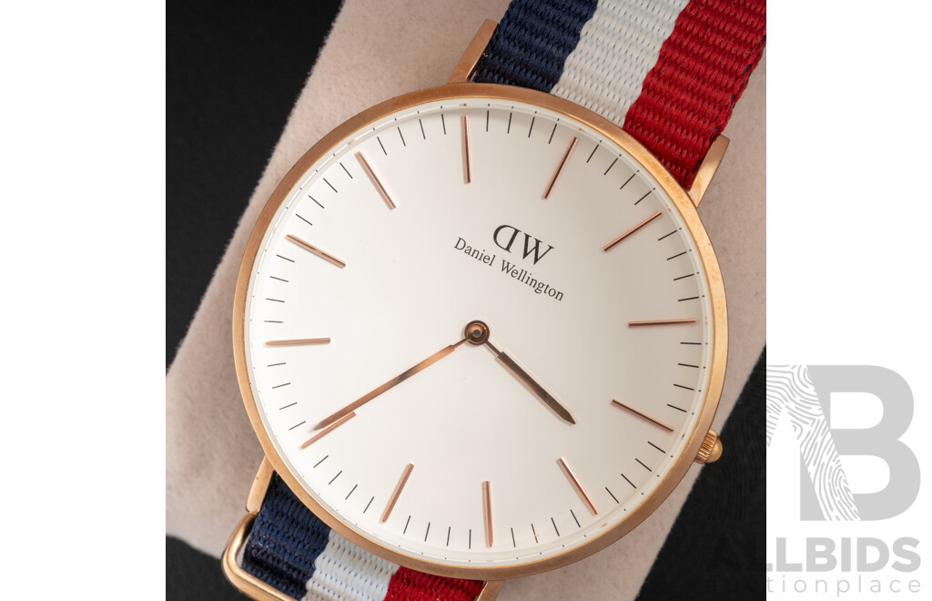 Daniel Wellington Classic Cambridge Mens Dress Watch, 0103DW, 41mm