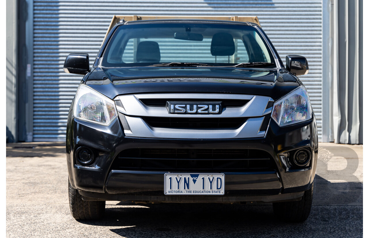 07/2019 Isuzu D-Max SX Low-Ride 4x2 (RWD) TF MY19 C/Chas Cosmic Black Pearl Turbo Diesel 3.0L