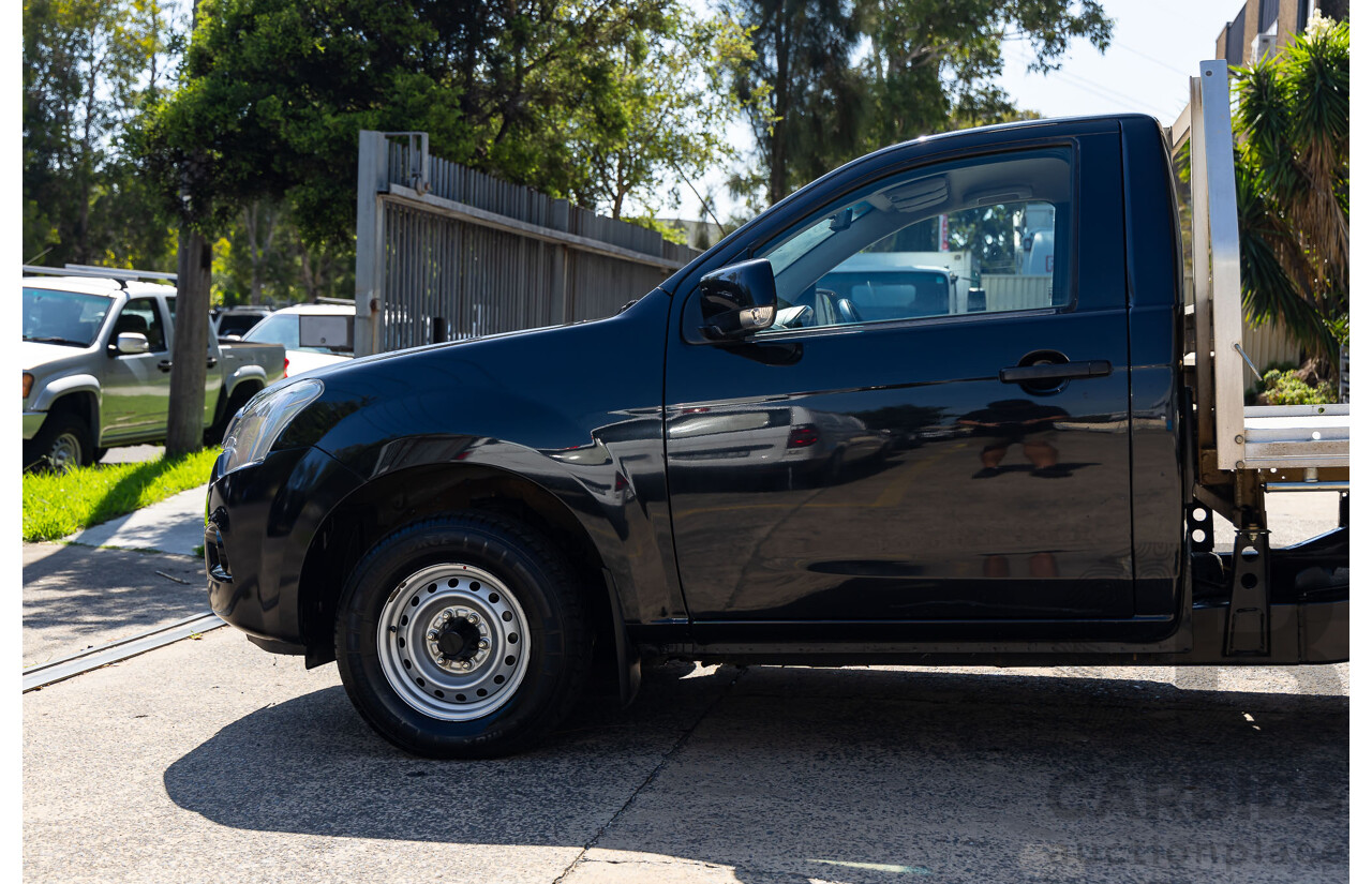 07/2019 Isuzu D-Max SX Low-Ride 4x2 (RWD) TF MY19 C/Chas Cosmic Black Pearl Turbo Diesel 3.0L