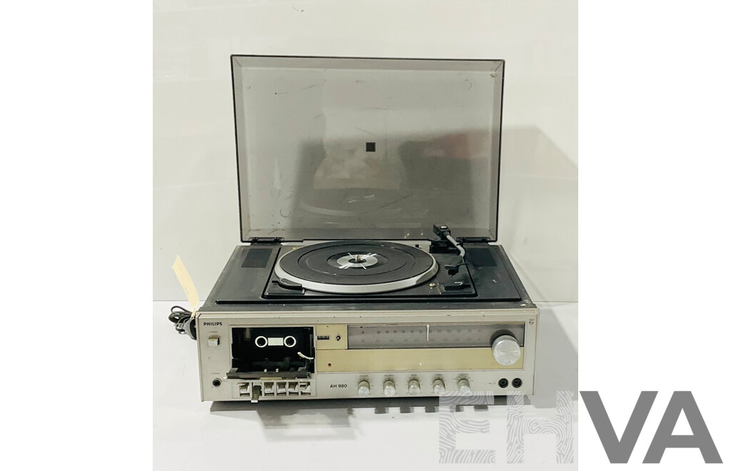 Retro Phillips Cassette & Turntable Unit AH980