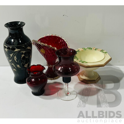 Collection Items Includiong Three Italian Red Lolly Glass Items