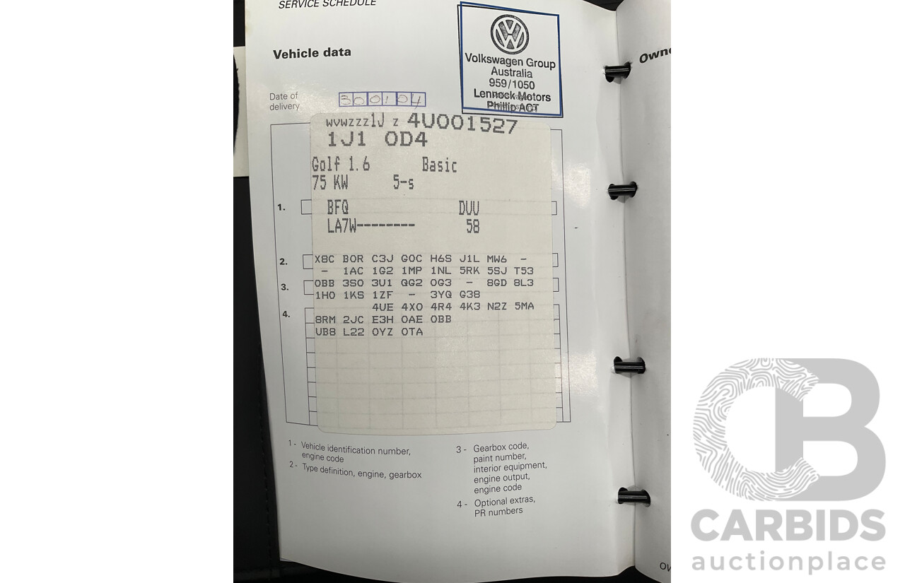 10/2003 Volkswagen Golf 1.6 S  5d Hatchback Reflex Silver 1.6L