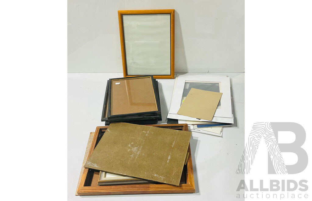 Collection of Good Quality Frames of Different Sizes and Mat Boards