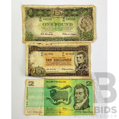 Australian One Pound and Ten Shillings Notes, Coombs/Wilson with 1985 Two Dollar Note Johnston/Fraser LFT