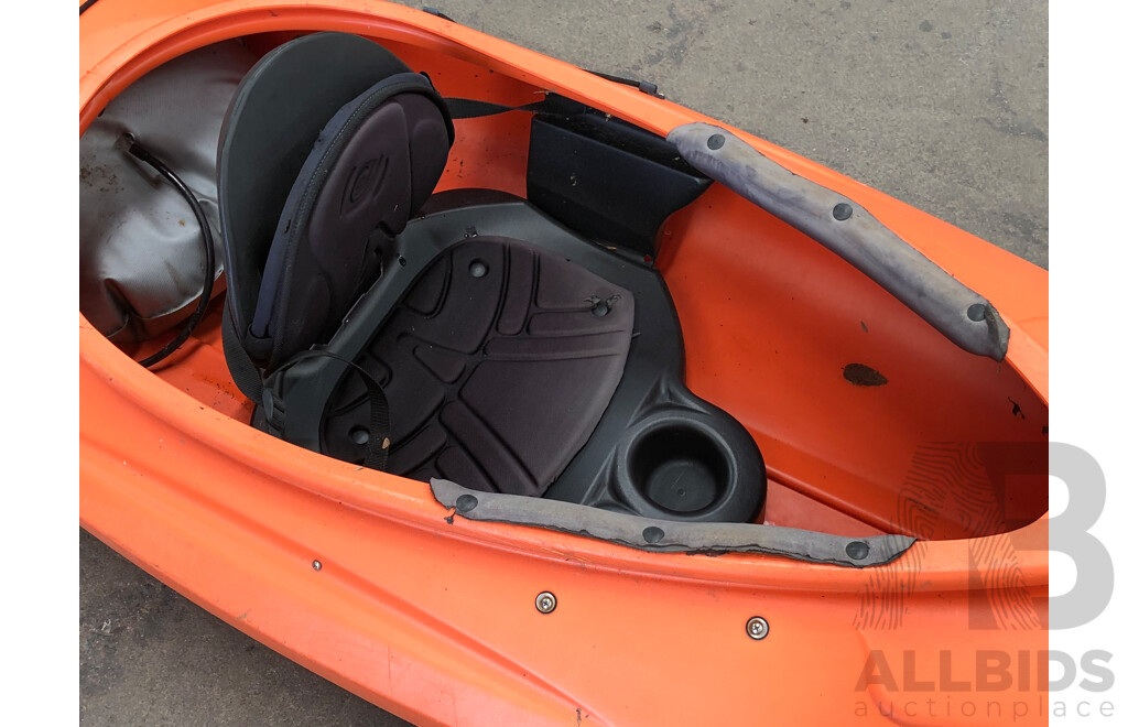 Emotion Glide 3 Meter Sit in Kayak