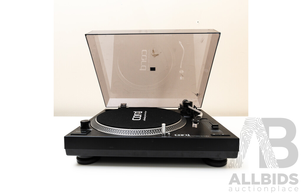 Cord Direct Drive USB Turntable DJ U Pro