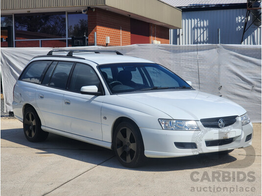 5/2006 Holden Commodore Acclaim VZ MY06 4d Wagon White 3.6L