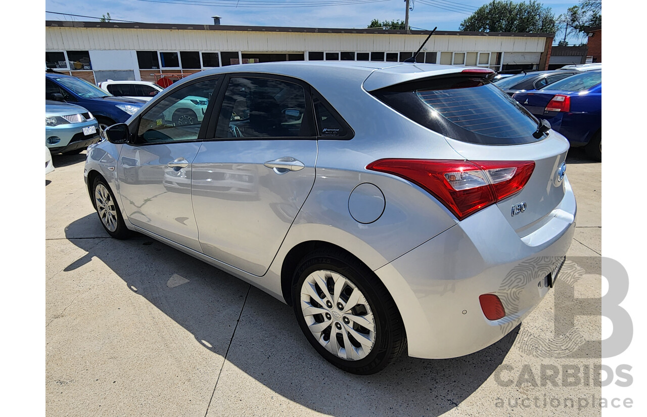 10/2016 Hyundai i30 Active 1.6 CRDi GD4 SERIES 2 5d Hatchback Silver 1.6L