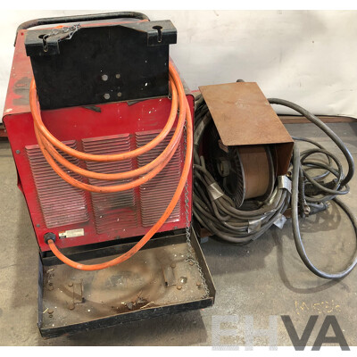 Lincoln Electric Idealarc CV400-I Welder with LN-7 Wire Feeder