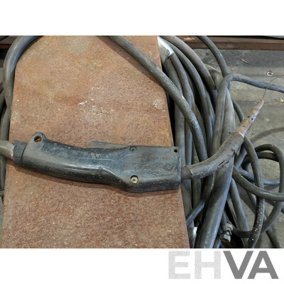 Lincoln Electric Idealarc CV400-I Welder with LN-7 Wire Feeder