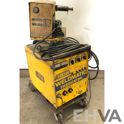 WIA Weldmatic Fabricator MIG Welder with W-17 Wire Feeder