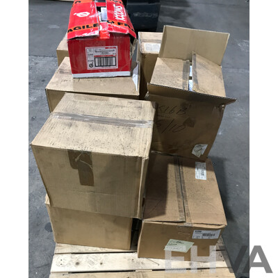 Pallet Lot of UniSafe Lens Cleaning Tissue (Boxes of 40pcs)