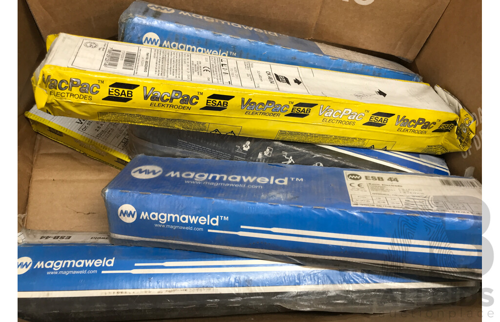 Assorted Magmaweld, VacPac, and Smootharc Electrodes - Lot of 10