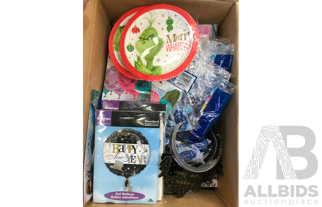 Pallet Lot of Assorted Party Items and Decorations