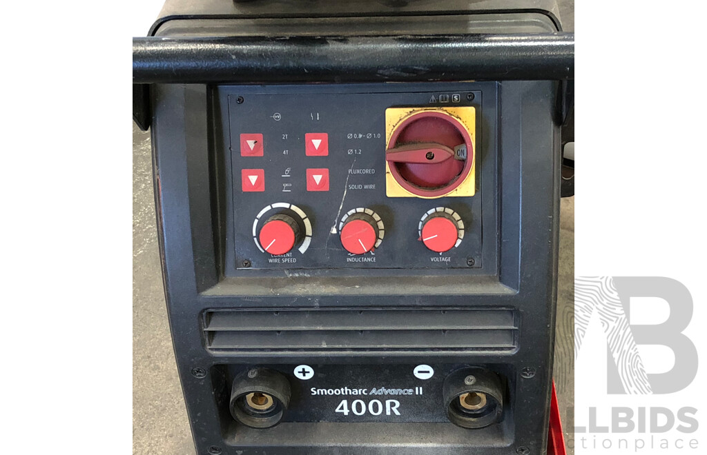 BOC Smootharc Advance II MIG 400R Mobile Mig Welder