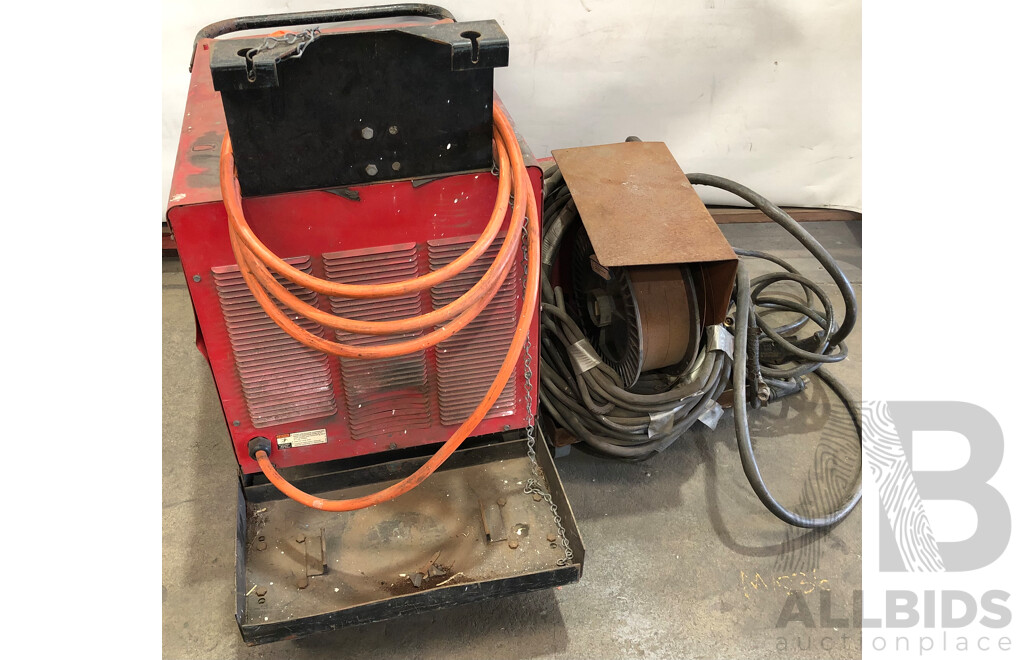 Lincoln Electric Idealarc CV400-I Welder with LN-7 Wire Feeder