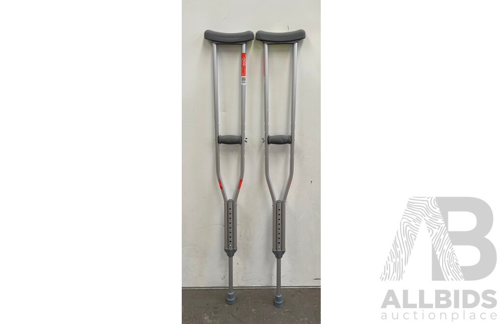 Underarm Adult Crutches