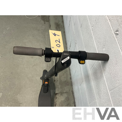 Segway Ninebot E25 Electric Scooter - ORP $1,099.00