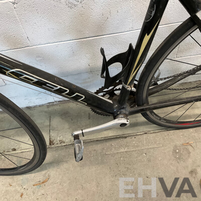 CELL Victor Carbon Road Bike