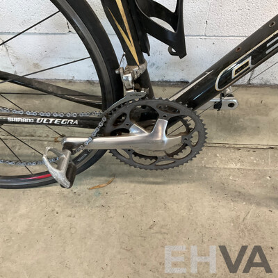 CELL Victor Carbon Road Bike