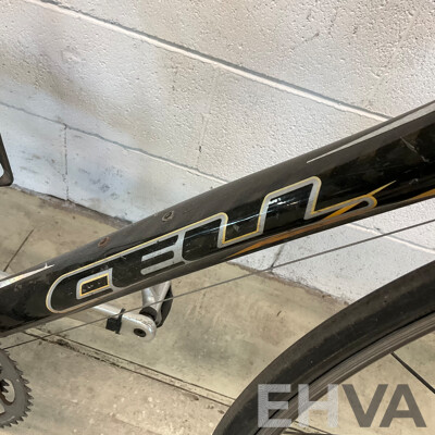 CELL Victor Carbon Road Bike
