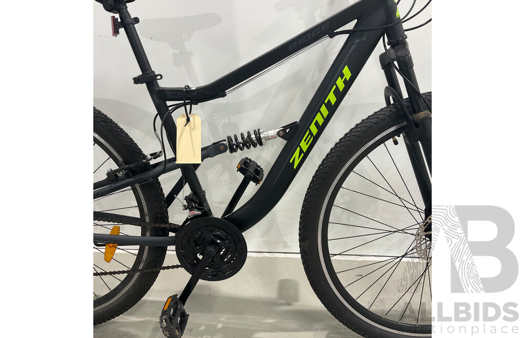 Zenith Ridge Mountain Bike (47cm Frame)