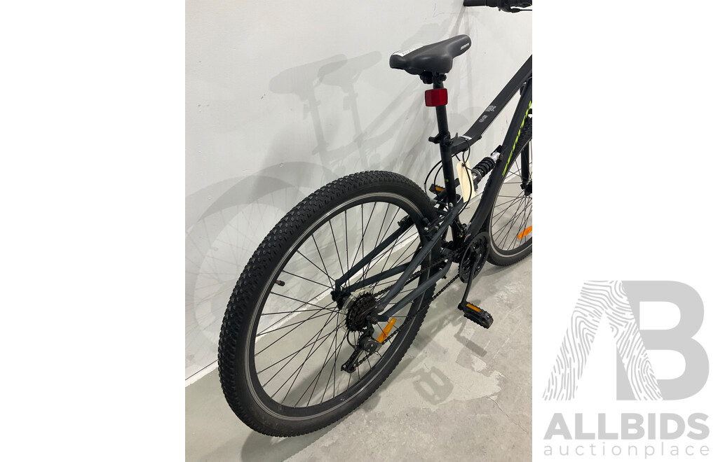 Zenith Ridge Mountain Bike (47cm Frame)