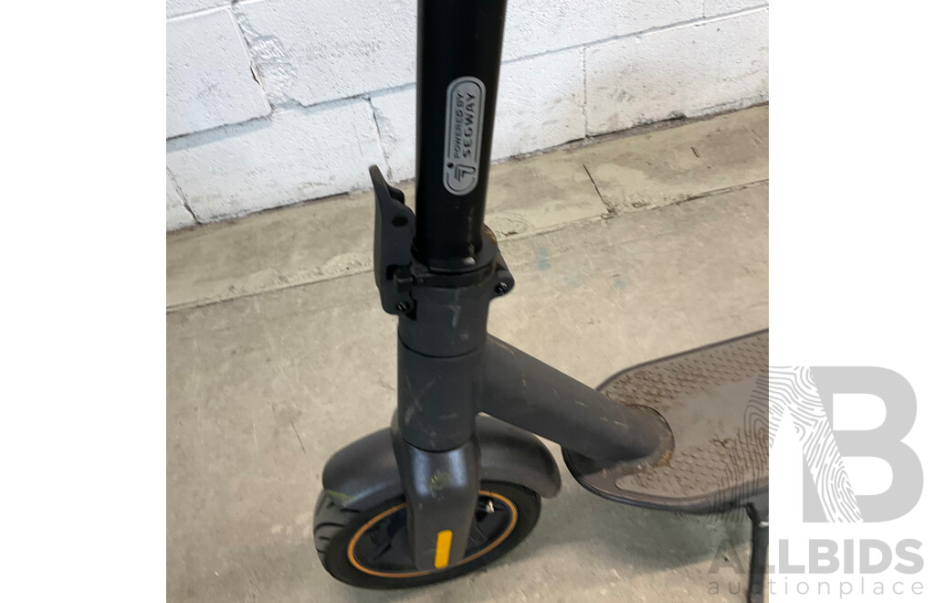 NINEBOT G30 KickScooter MAX