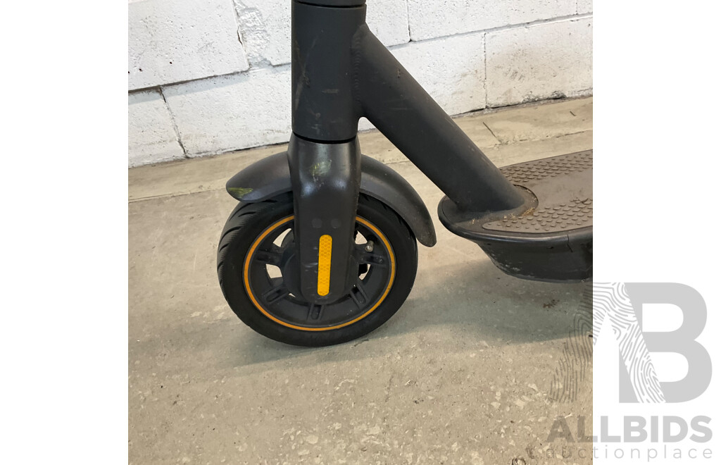 NINEBOT G30 KickScooter MAX