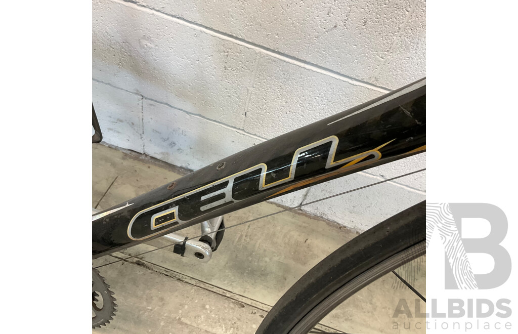 CELL Victor Carbon Road Bike