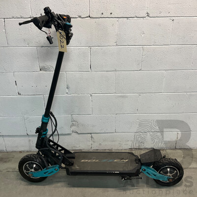 Bolzzen Dynamo Electric Scooter - ORP $2,199.95