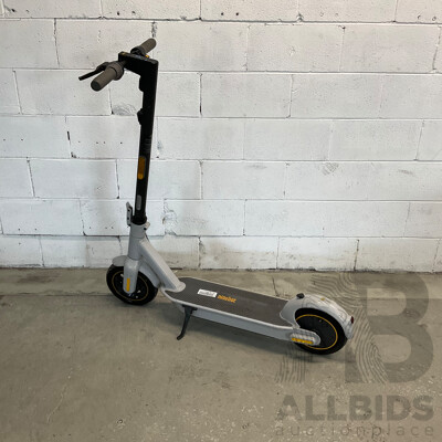 NINEBOT G30L KickScooter Max