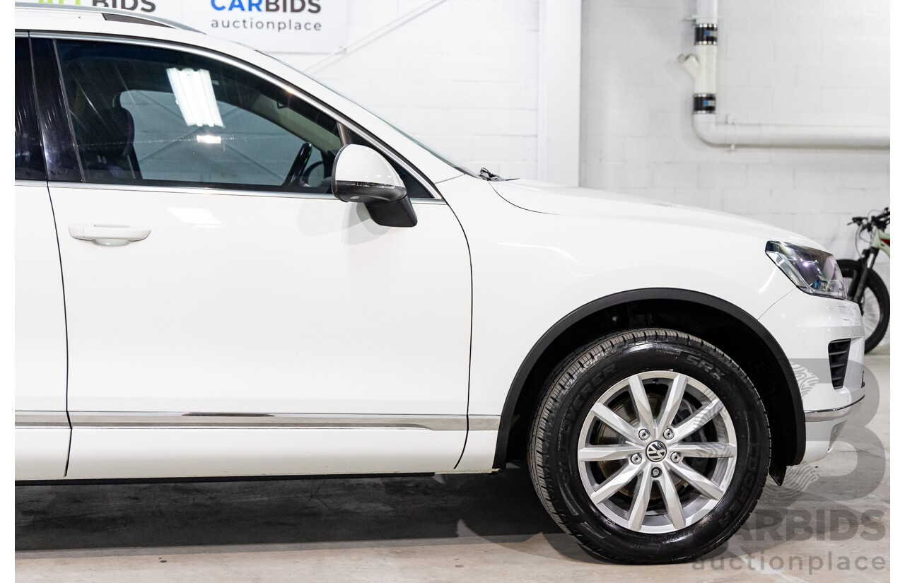 08/2016 Volkswagen Touareg 150 TDI (AWD) 7P MY17 4d Wagon Pure White Turbo Diesel 3.0L