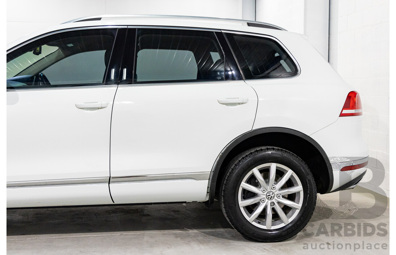 08/2016 Volkswagen Touareg 150 TDI (AWD) 7P MY17 4d Wagon Pure White Turbo Diesel 3.0L