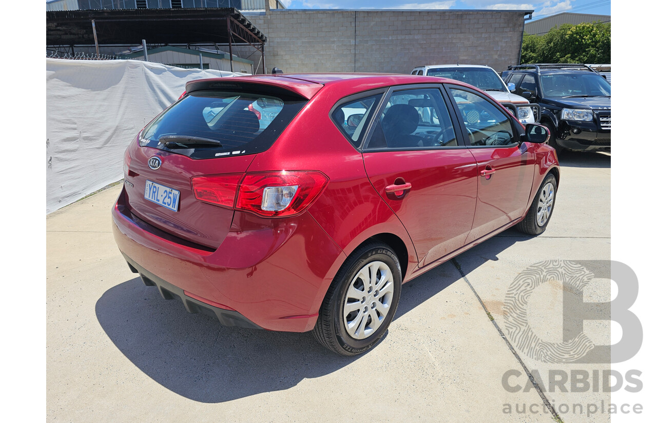 10/2010 Kia Cerato Si TD MY11 5d Hatchback Maroon 2.0L