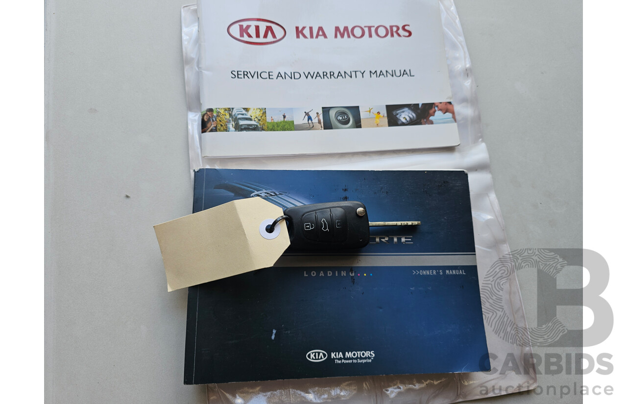 10/2010 Kia Cerato Si TD MY11 5d Hatchback Maroon 2.0L