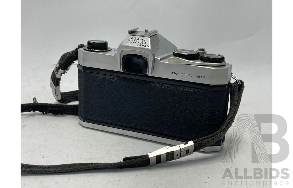 Asahi Pentax 35mm Film Camera and Lens